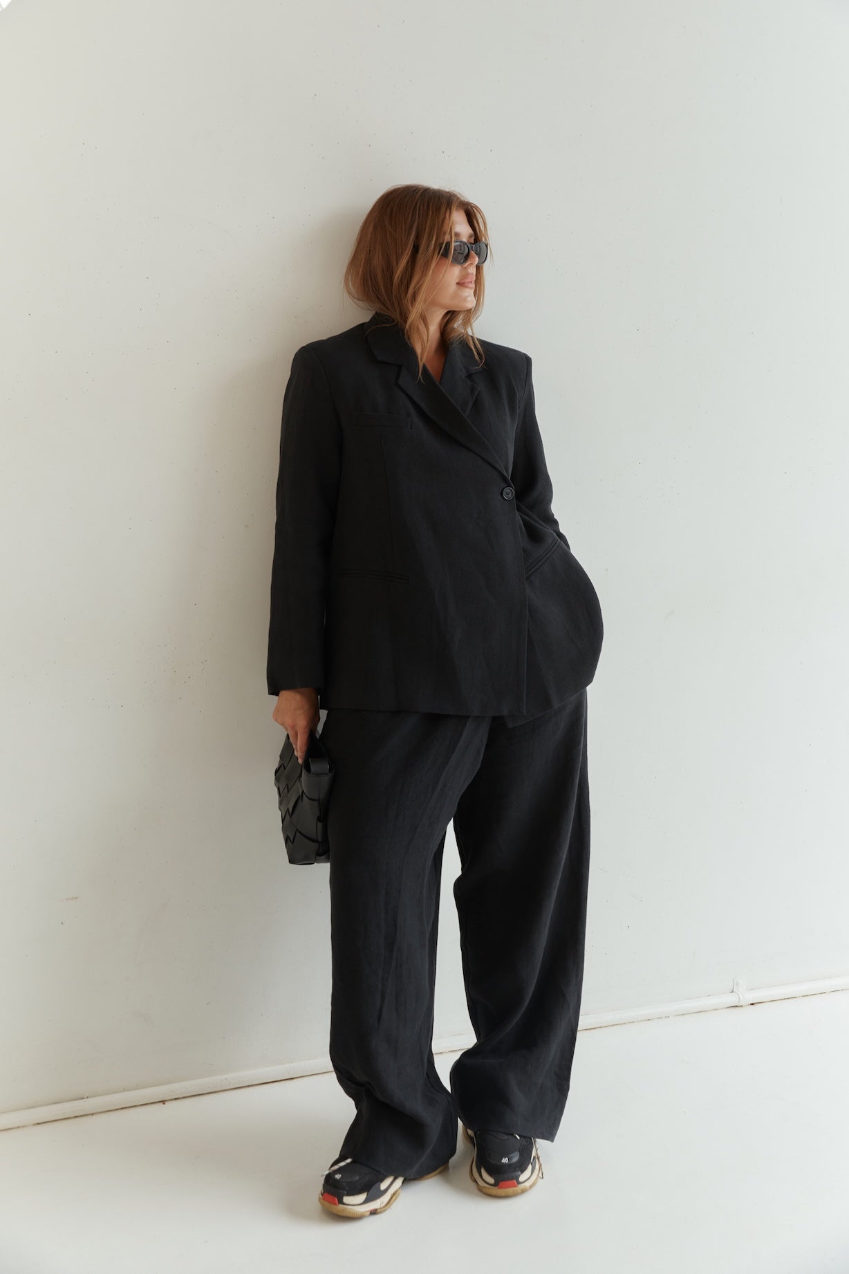 wilhelmina studio black linen blazer with back crossover detail
