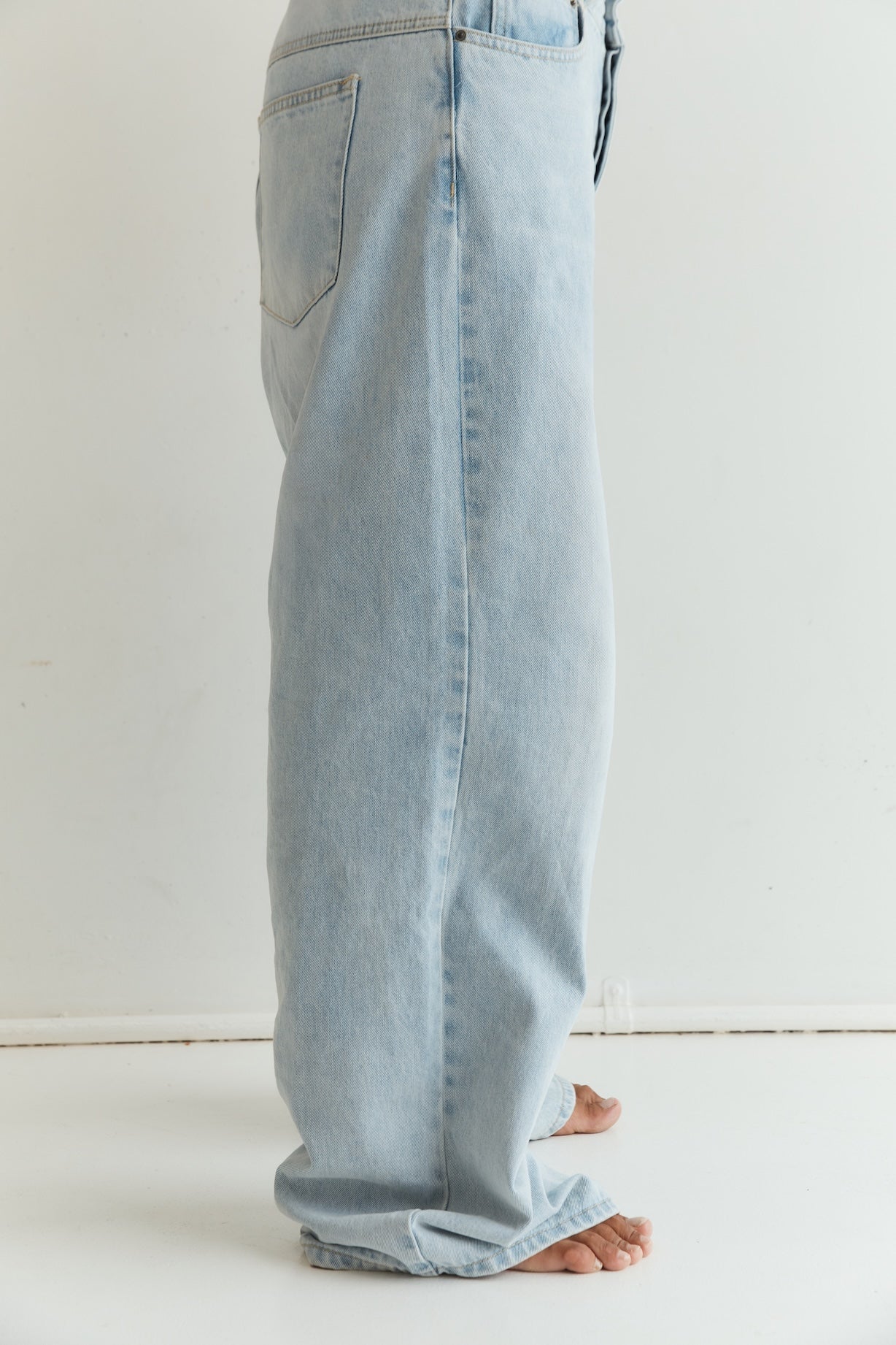 light blue 14oz denim jeans