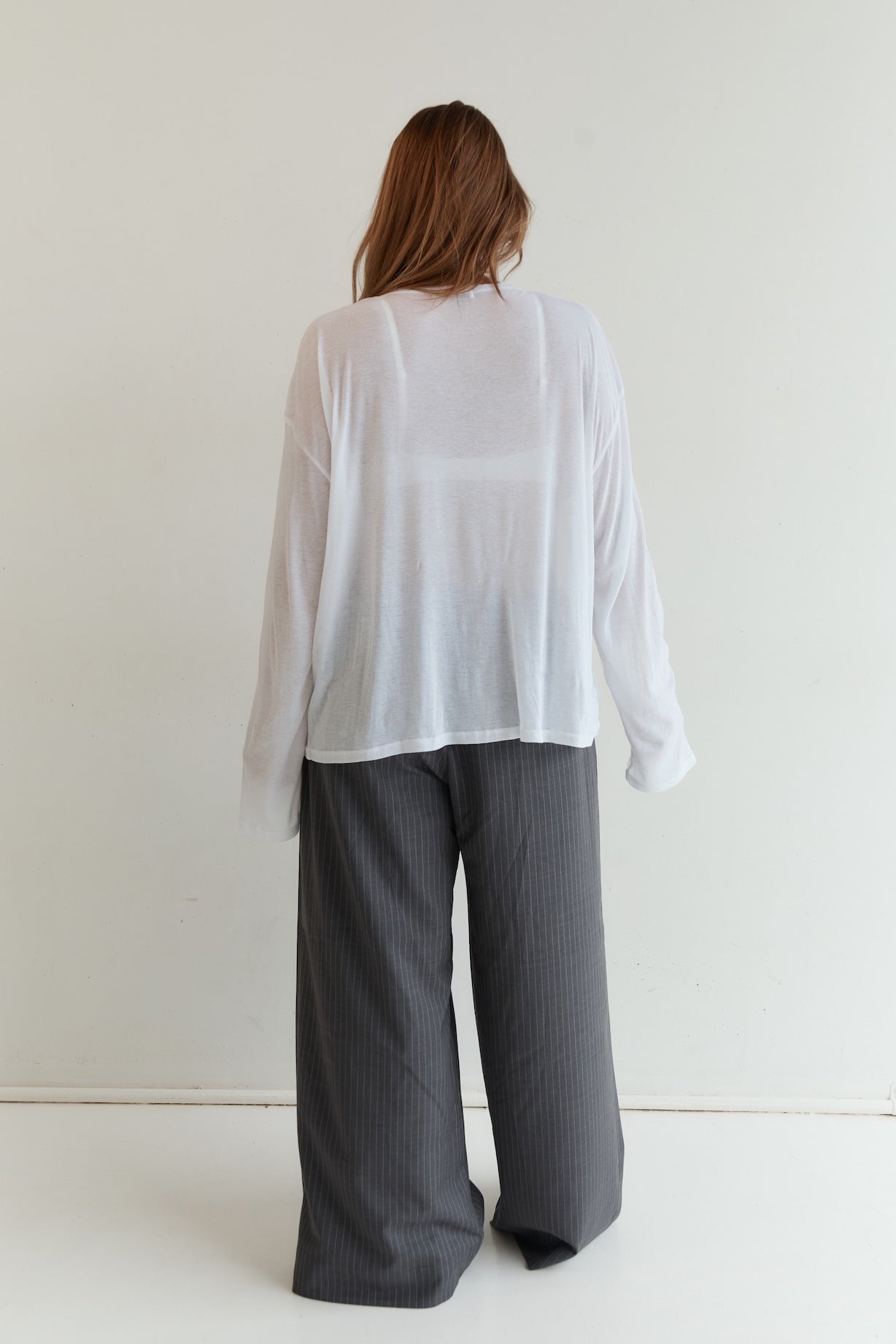Cut Out L/S - White