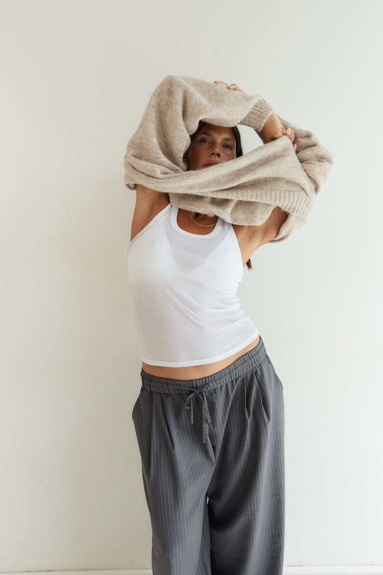 Essential Tank - White